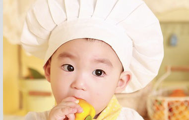 Alimentation de l’enfant: Quelle diversification de 4 mois à 1 an ?