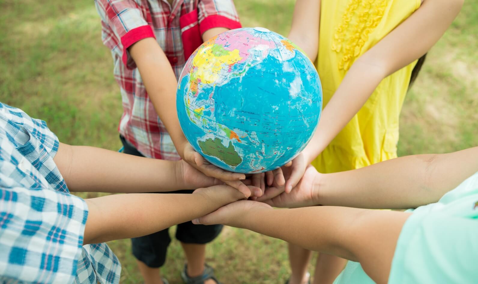 expat children